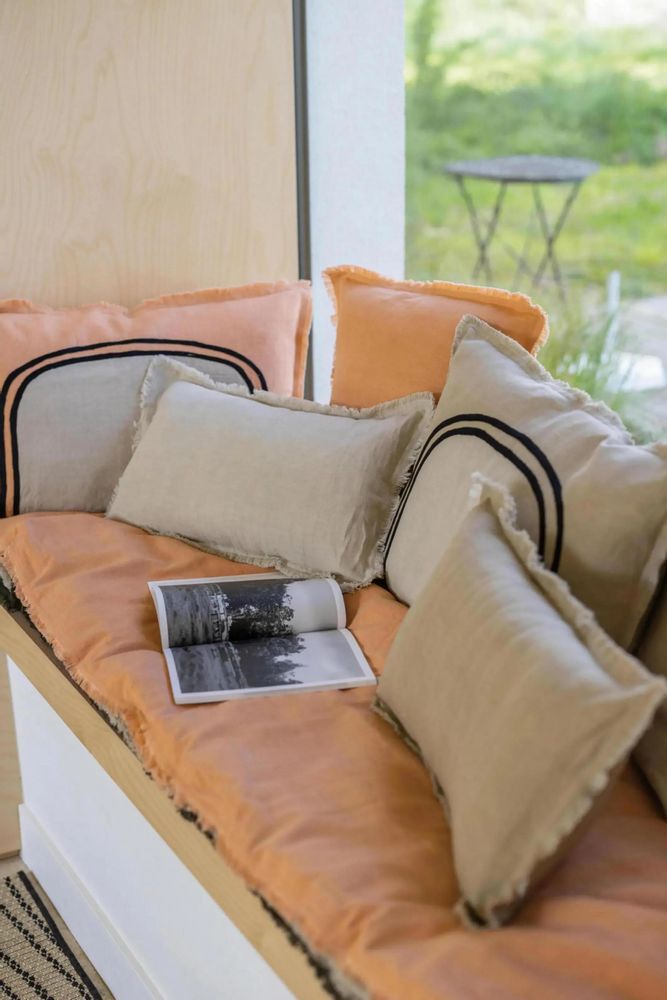 Coussins - Coussin bicolore Laly Galet 40 x 65 - MAISON VIVARAISE - SDE VIVARAISE WINKLER