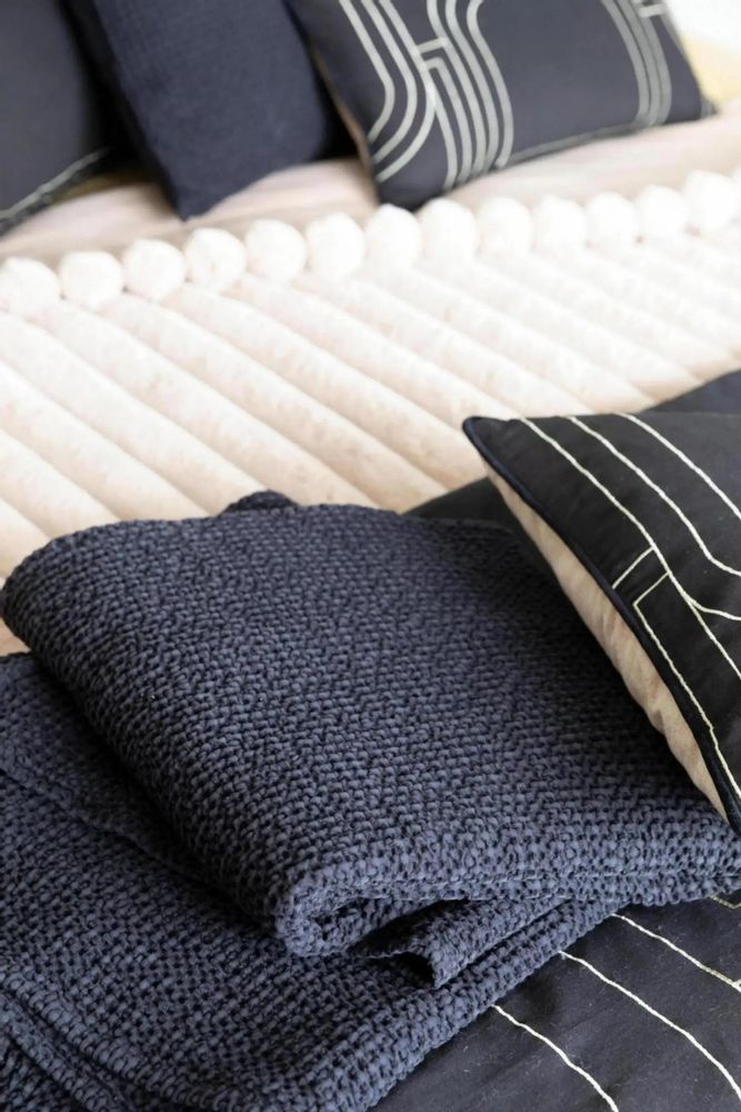 Bed linens - Recycled Throw Maia Caviar 260 X 260 - MAISON VIVARAISE - SDE VIVARAISE WINKLER