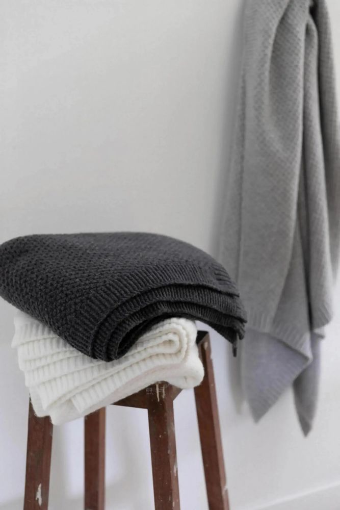 Throw blankets - Recycled Knit Throw Danilo Perle 130 X 160 - MAISON VIVARAISE - SDE VIVARAISE WINKLER