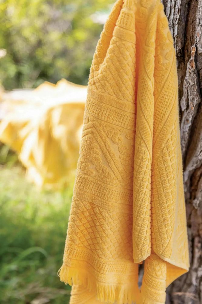 Bath towels - Zoé Bath Towel Mimosa 100 X 180 - MAISON VIVARAISE - SDE VIVARAISE WINKLER