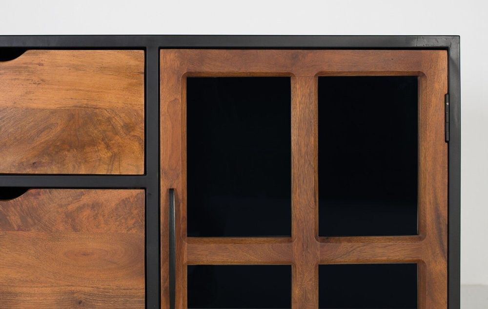 Buffets - Buffet avec 3 tiroirs et 2 portes avec portes vitrées - GINER Y COLOMER