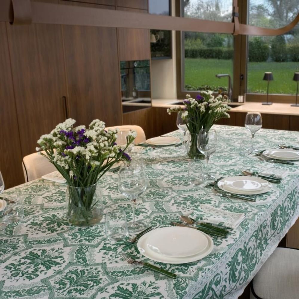 Table cloths - Topkapi coated tablecloth - BEAUVILLÉ