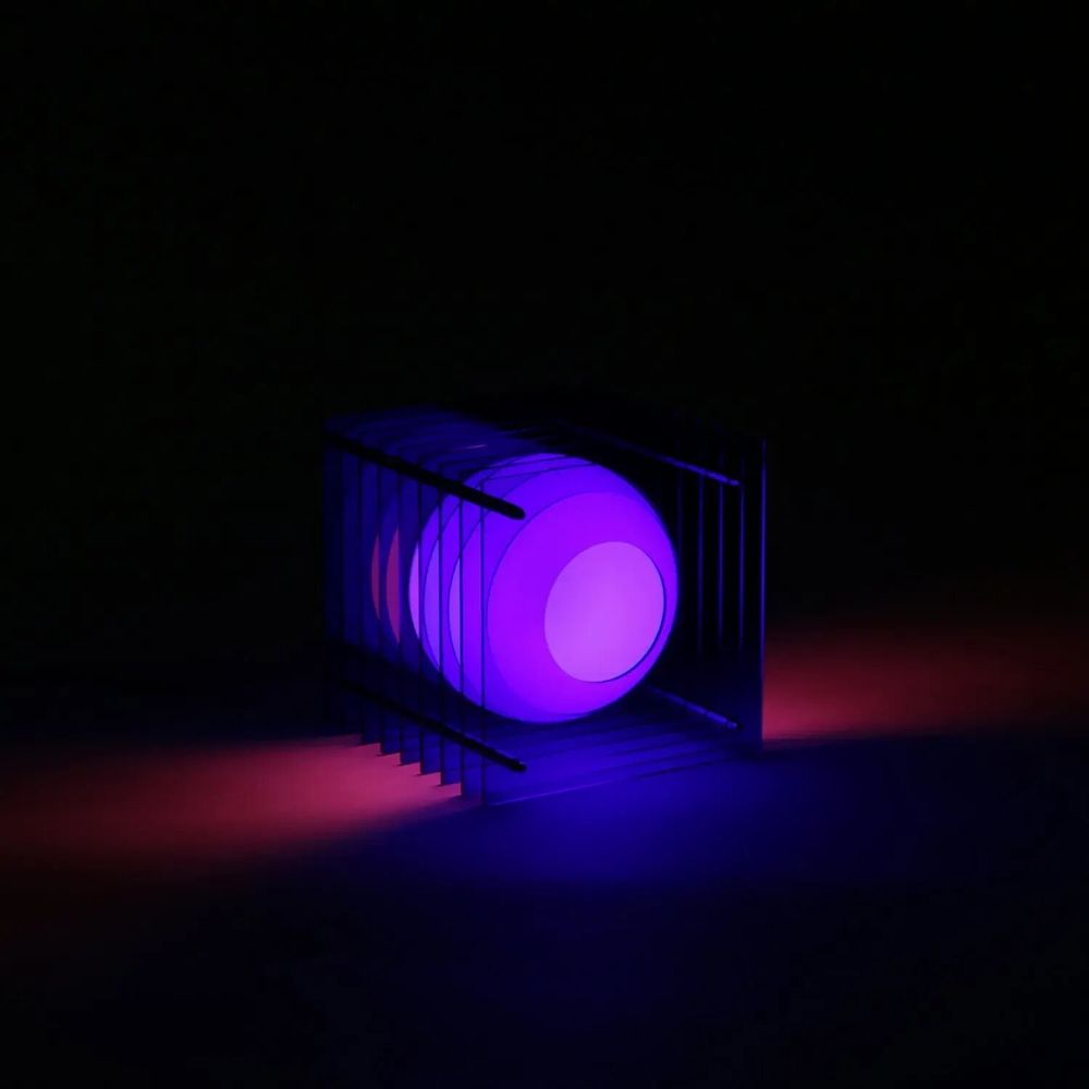Lampes de bureau  - Lampe LOP petite carrée en acrylique bleu - BANG