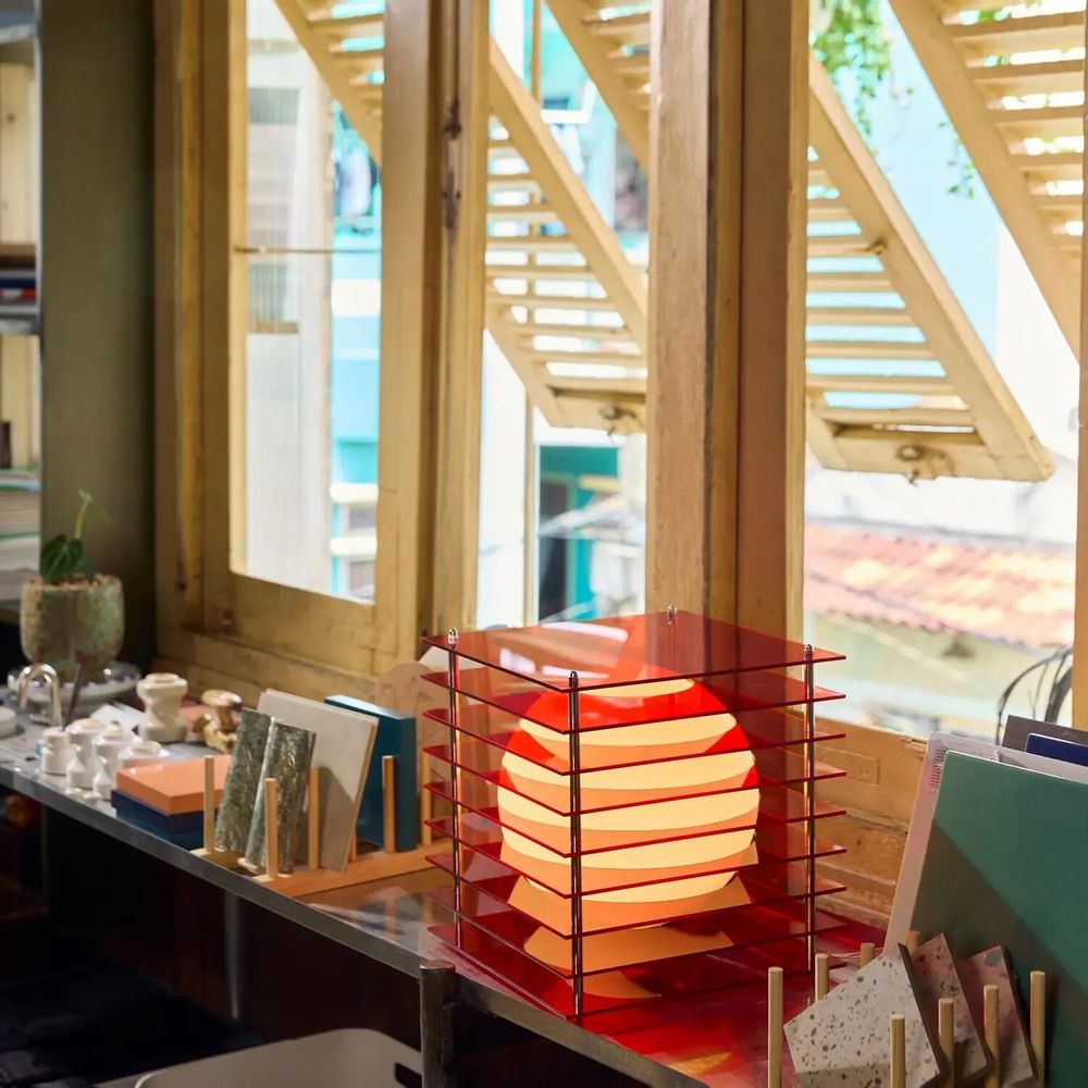 Desk lamps - LOP lamp big square in red acrylic - BANG