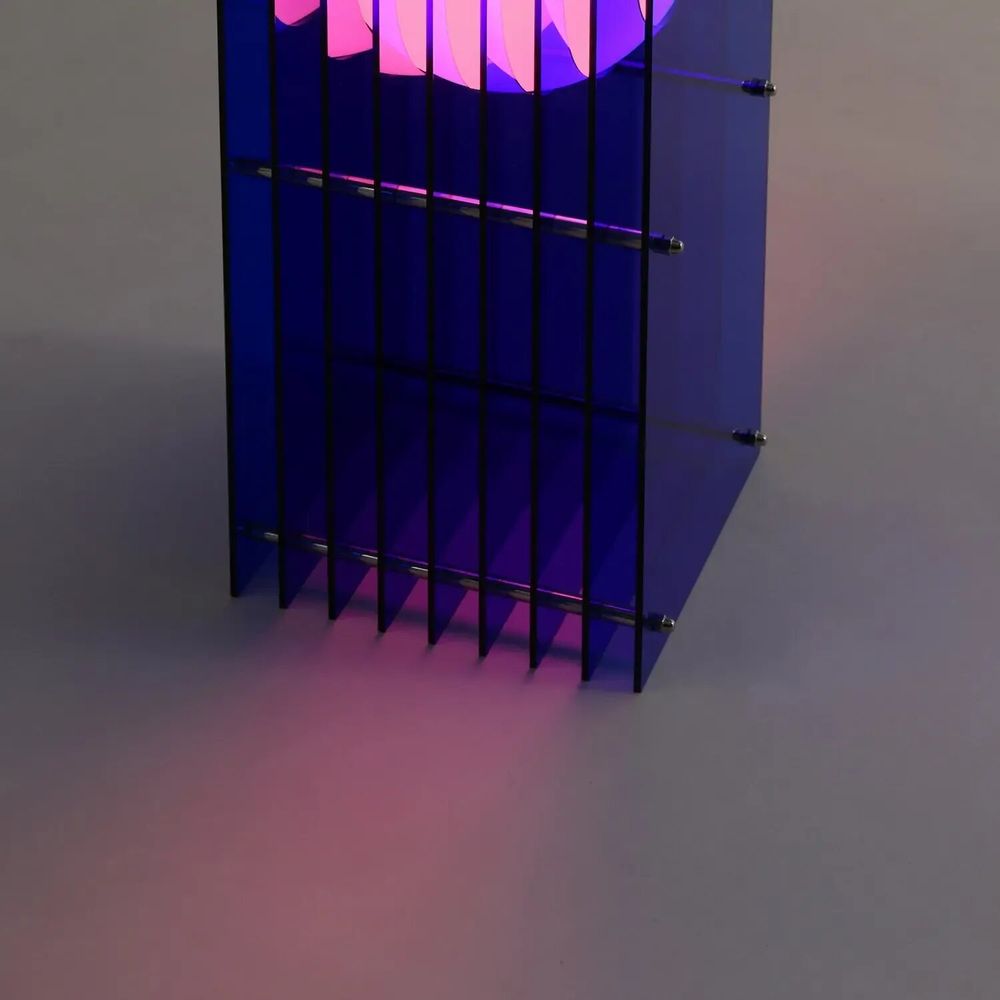 Lampes de bureau  - Lampe LOP petit rectangle en acrylique bleu - BANG