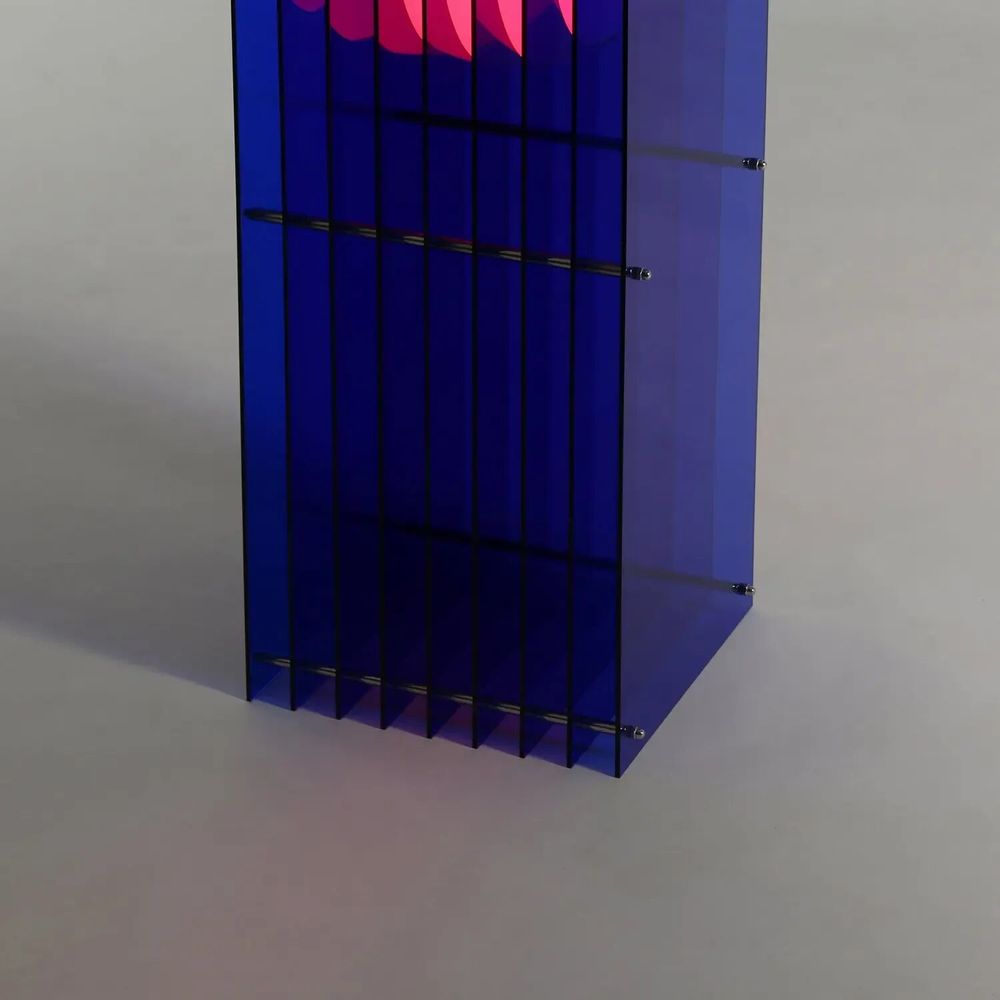 Lampes de bureau - Lampe LOP grand rectangle en acrylique bleu - BANG