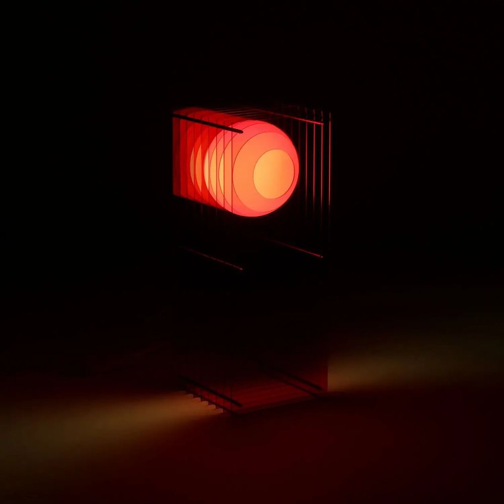 Desk lamps - LOP lamp big rectangle in red acrylic - BANG