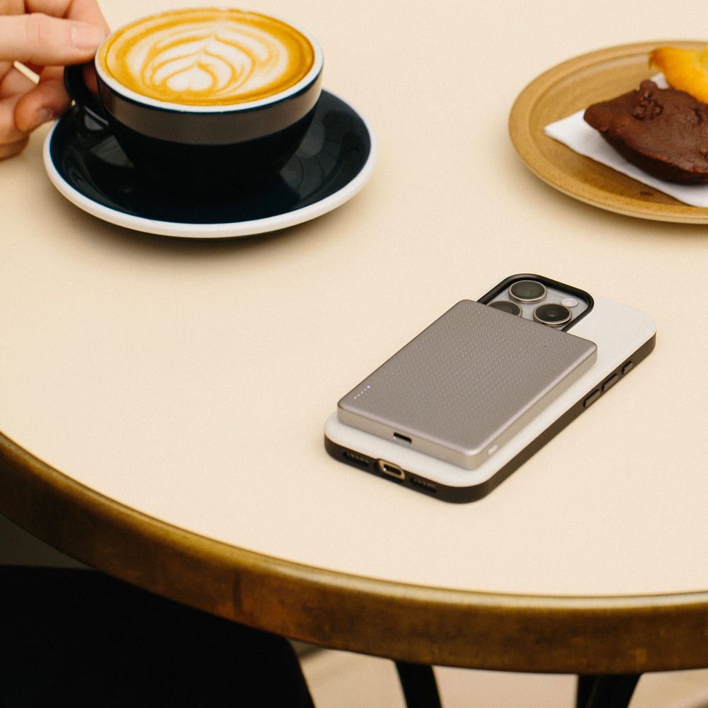 Other smart objects - Active Power Bank 5000mAh | Magnetic - NATIVE UNION