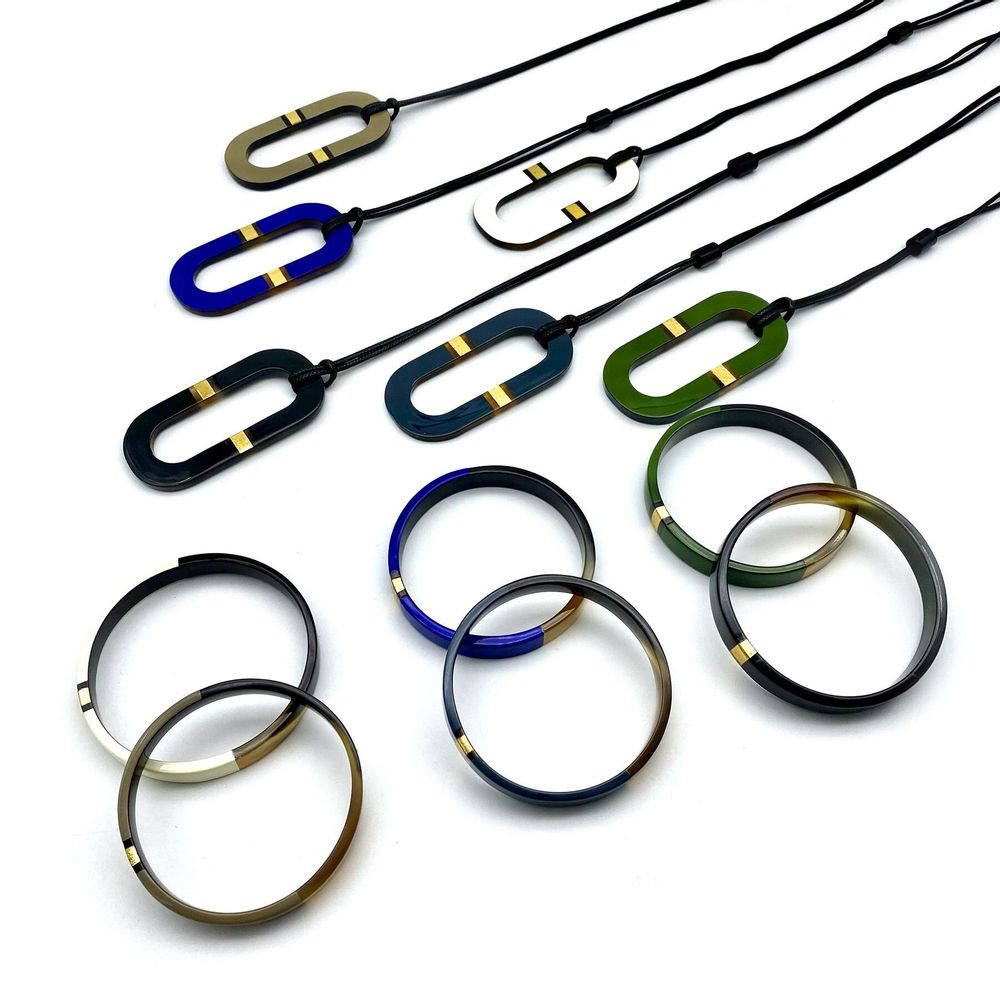 Bracelets - Natural and lacquered horn bracelets - ANBEZT