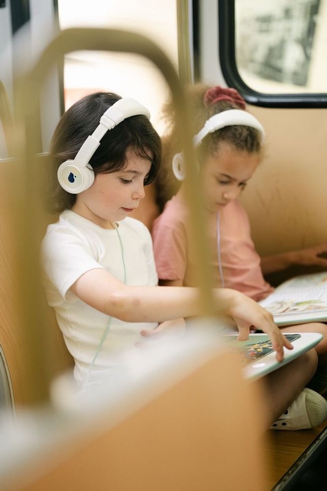 Toys - Buga-Books Explorer Pack - BUGALI