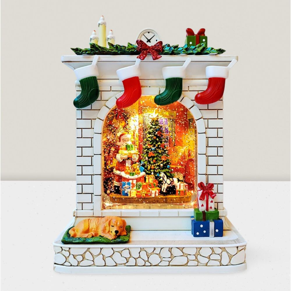 Autres décorations de Noël - Scène de Cheminée LED de Noël – Père Noël Livrant des Cadeaux (LED Blanc Chaud & Musique) – Option DC - BLUE STAR B.V.