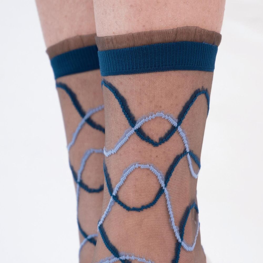 Gifts - Riflessi Bleue 36-38 : curved-line transparent socks - ATELIER ST EUSTACHE