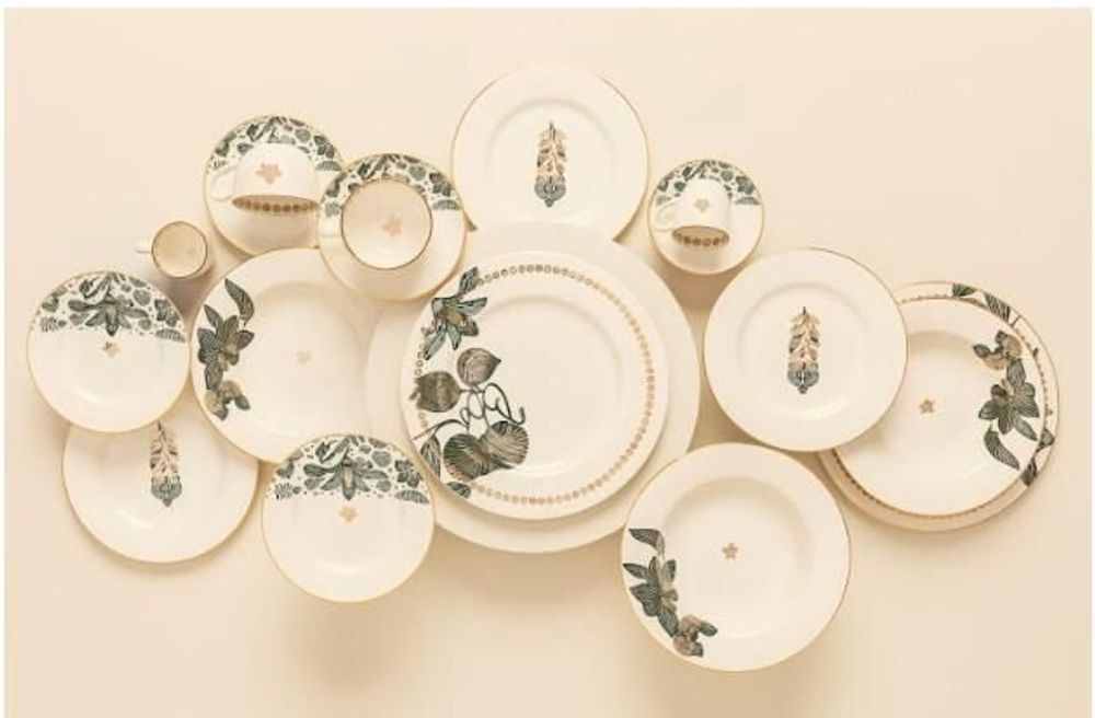 Formal plates - Bone and Fine China - STRAUSS