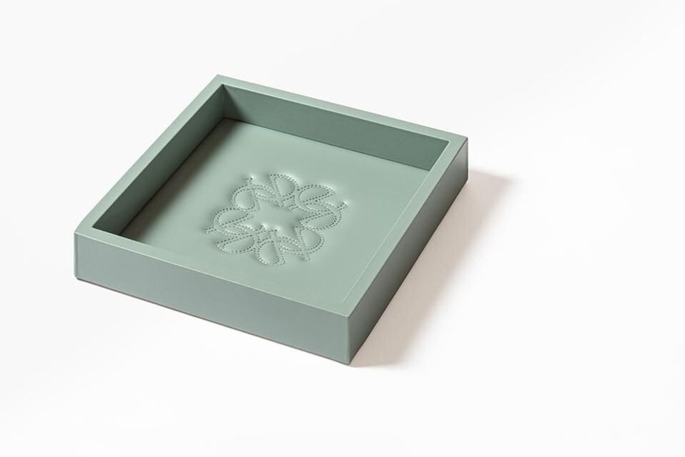 Trays - Ecusson Valet Tray - ELIE SAAB MAISON