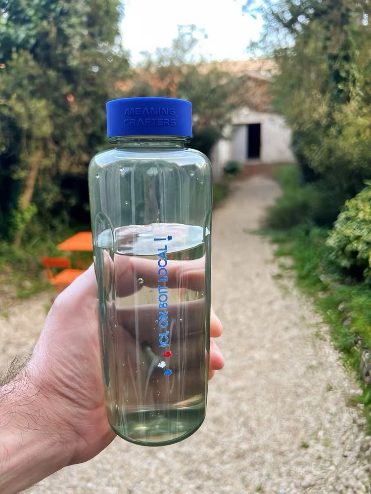 Gifts - Renaud bottle - MEANING CRAFTERS