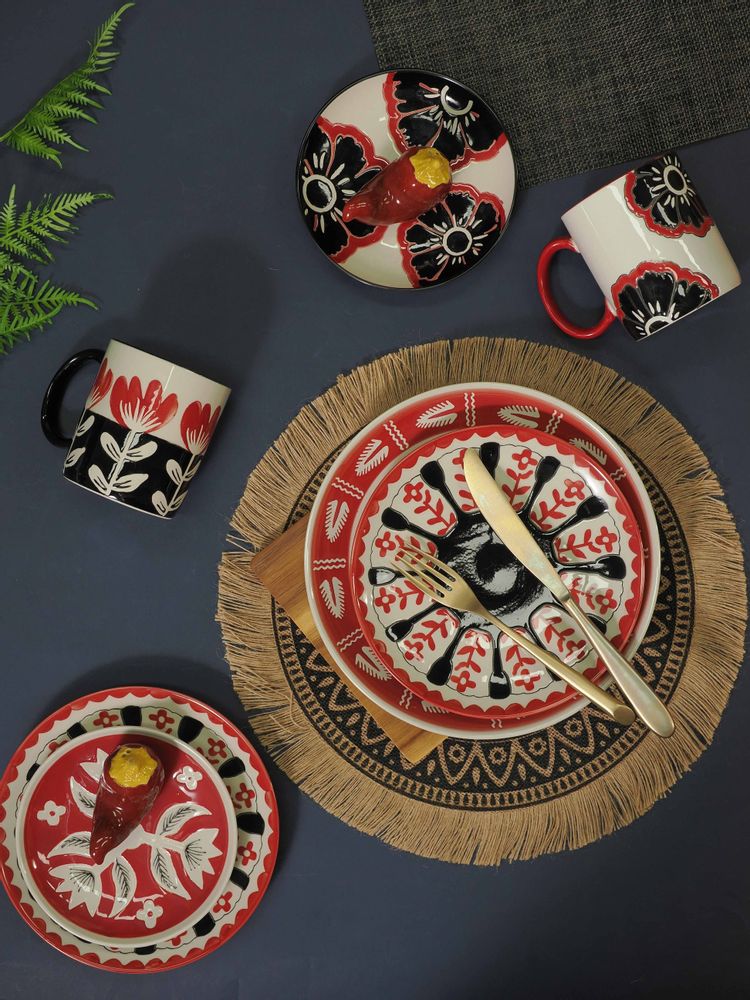 Assiettes au quotidien - stoneware meets red - SAPOTA LTD.