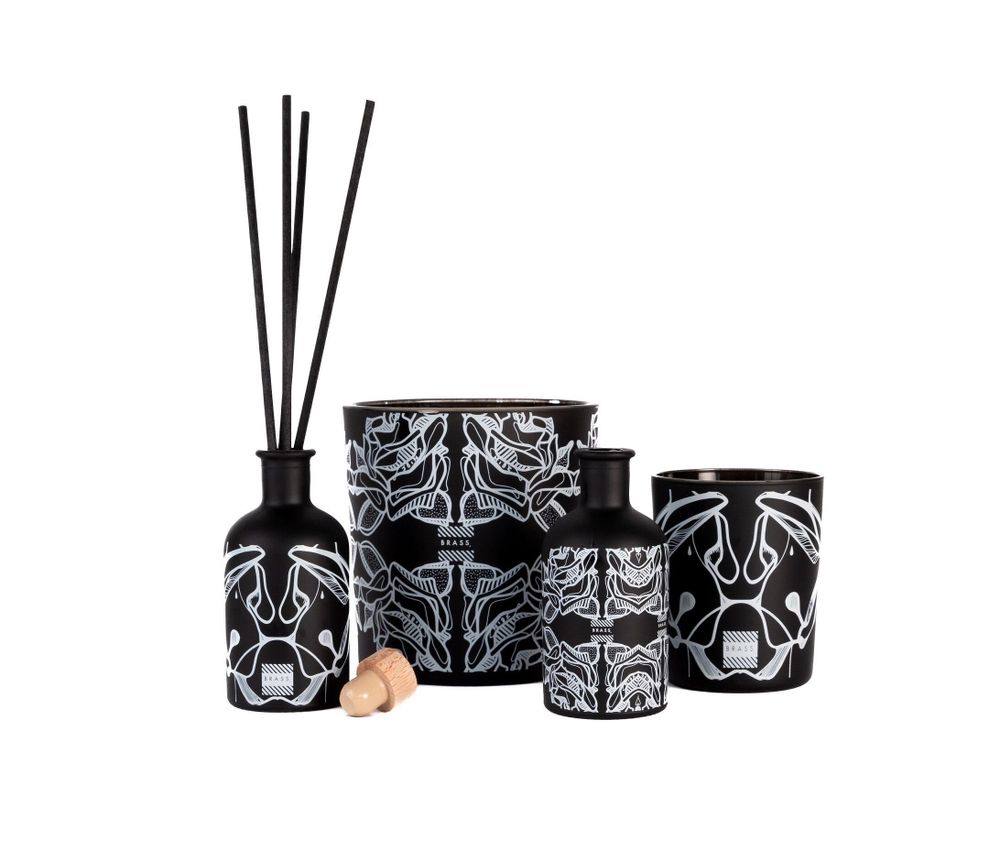 Candles - Black Fololo scented candle - Design by BRASS - ARTDECORIS