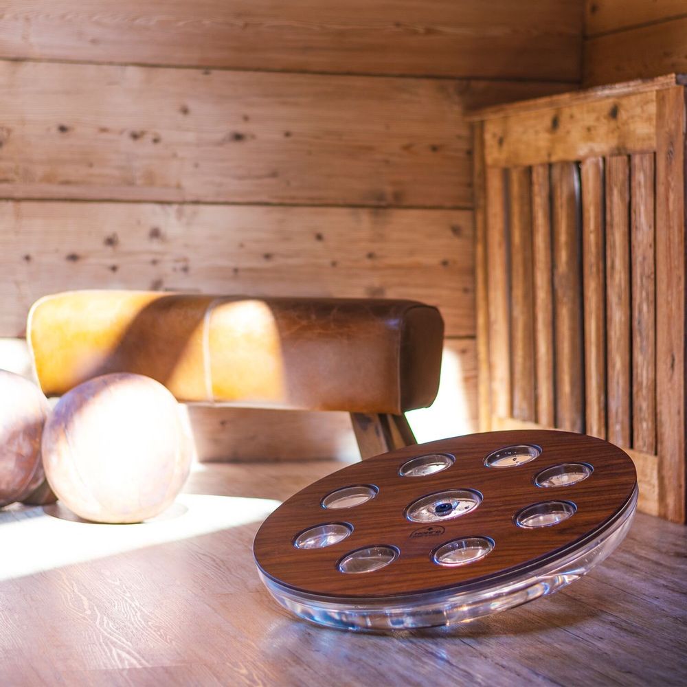 Gym et fitness pour collectivités - NOHRD Eau-Me Board | Plateau d'équilibre - WATERROWER | NOHRD