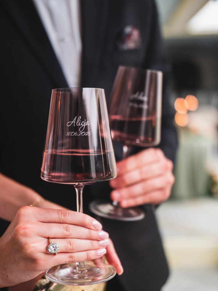 Crystal ware - Vida Slate Colored Wine Glasses with Bride and Groom's Names - 2 Pieces 400ml - PEKALLA CRISTAL GLASS
