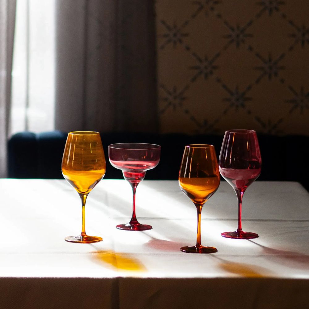 Glass - Vispera Colored Wine Glass Rubin - 6 pieces 480 ml - PEKALLA CRISTAL GLASS