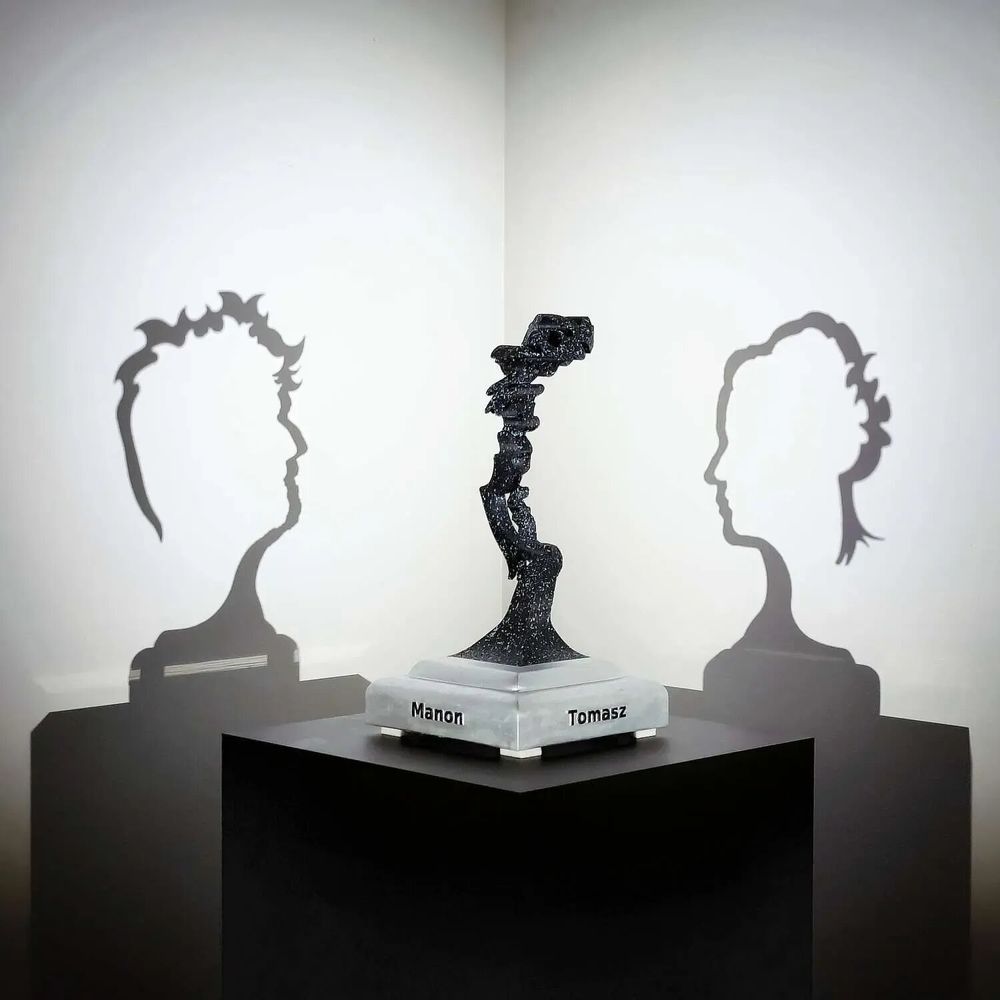 Sculptures, statuettes and miniatures - Sculpture "The Inseparables" by artist Morpho - LE DIGRAPHE