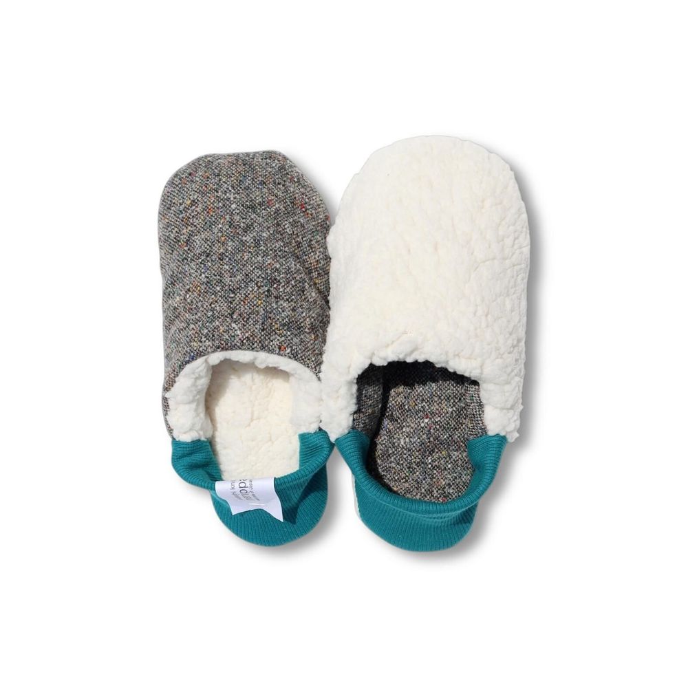 Chaussettes - JAPAN MADE Reversible room shoes / Hopping Nep Tweed × Sheep Boa - MERIPPA