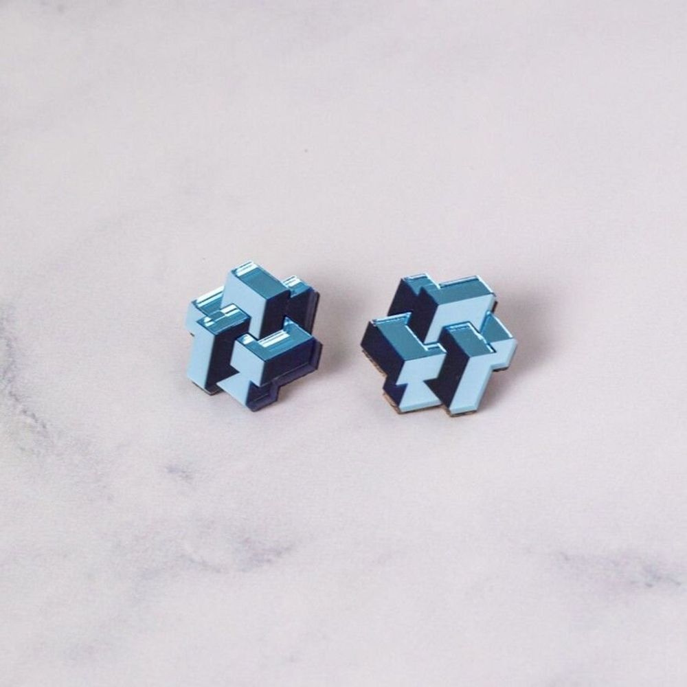 Bijoux - Prisma Earrings – Bold Geometry for Modern Style - PAMELA COROMOTO