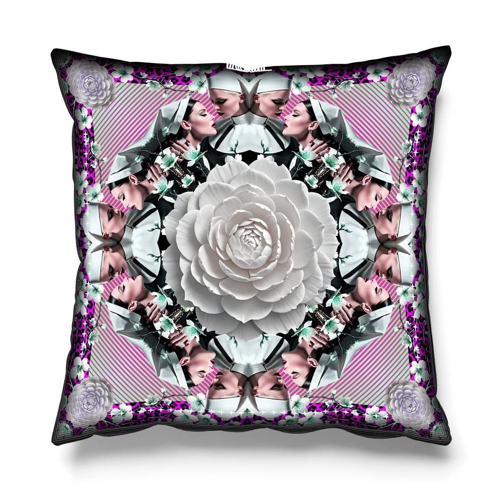 Cushions - THE VIRGIN LOOP - LOVE BY MILSHTEIN