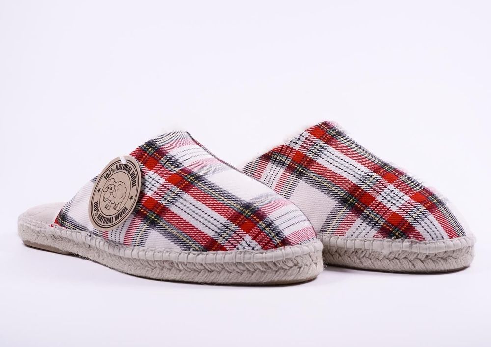 Homewear textile - Pantoufles homme en laine écossaise – Fait main en Espagne - ATELIER COSTÀ