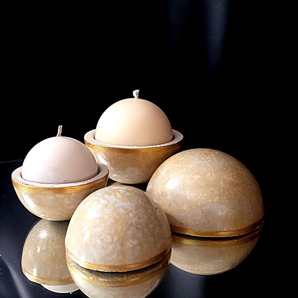 Gifts - Bollywood Globe Candle with Woody Saffron - PONPON CURIOSITAS