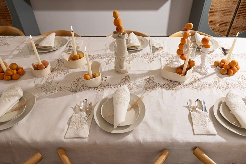Table cloths - Dentelle Table Cloth - HYA CONCEPT STORE
