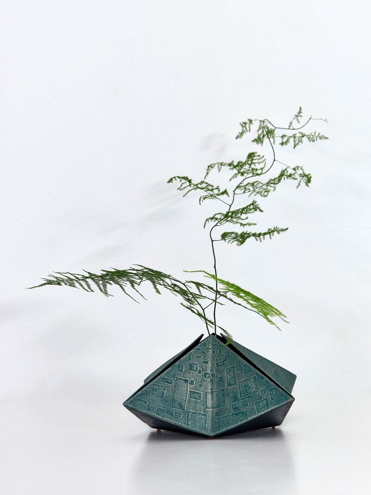 Vases - \" T'Nan Island - YQ LACQUER