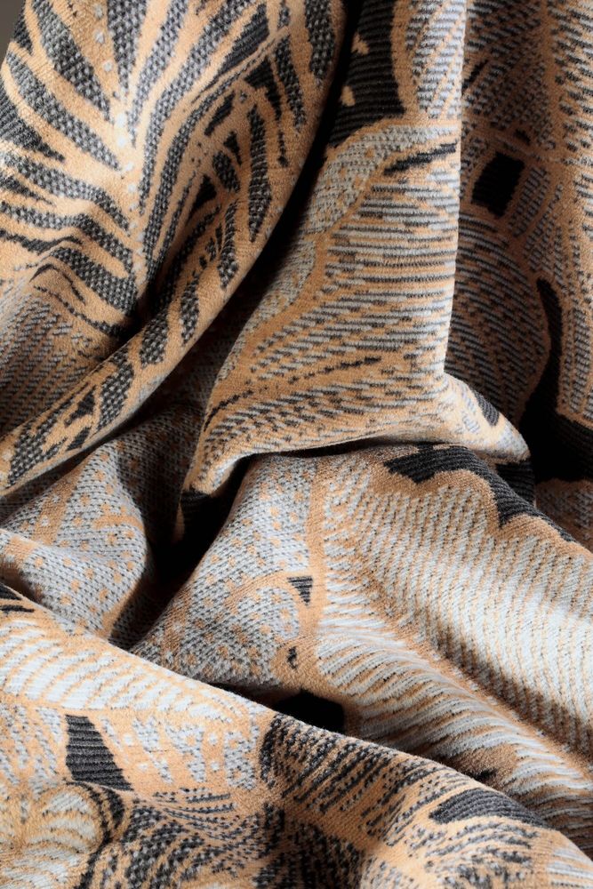 Throw blankets - Blanket Leavy Luxe - BIEDERLACK