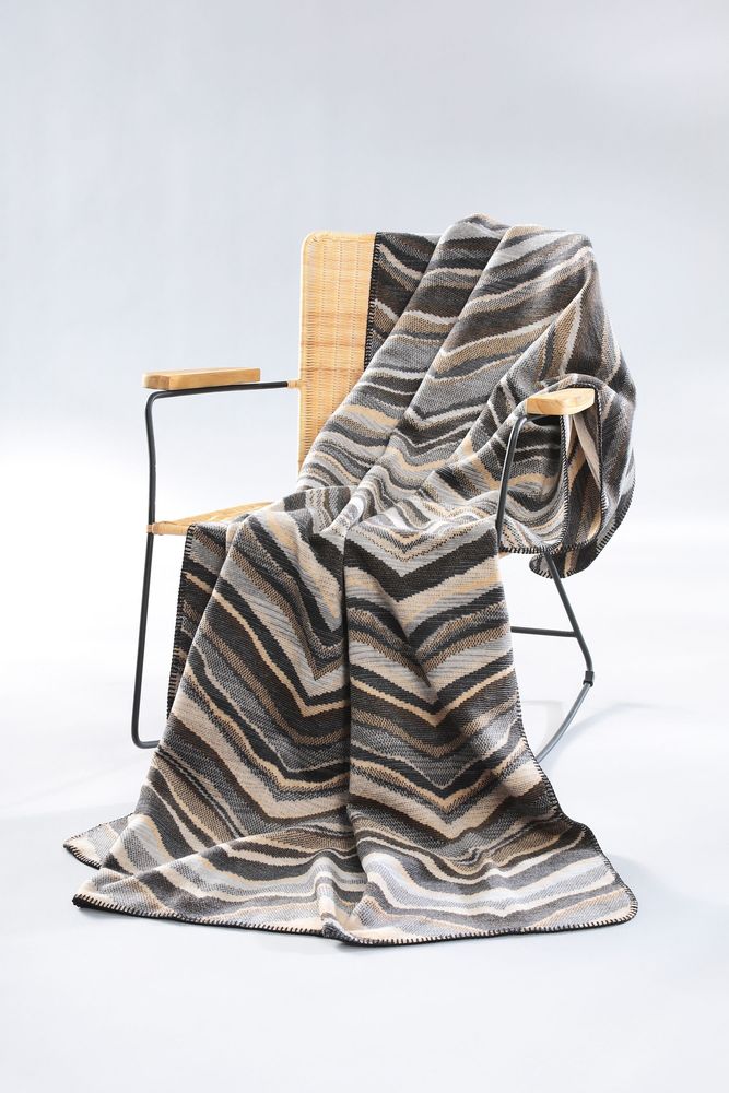 Throw blankets - Blanket Wild Lines - BIEDERLACK