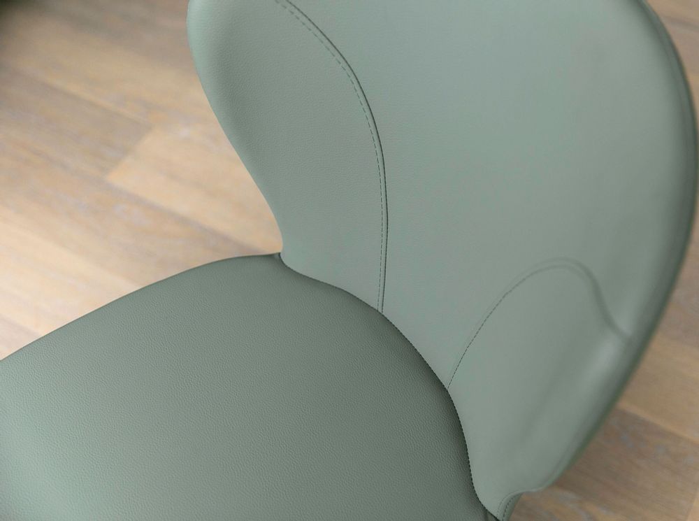 Chairs - Light green leatherette swivel chair - ANGEL CERDÁ