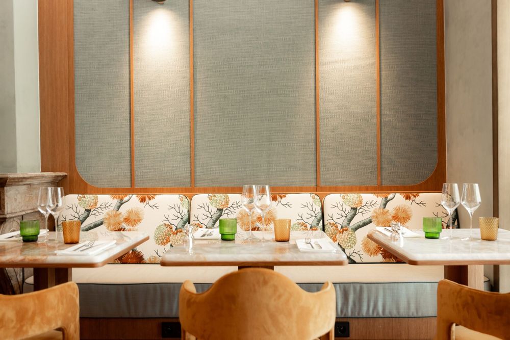 Beds - Hospitality - TIMBER TAILOR