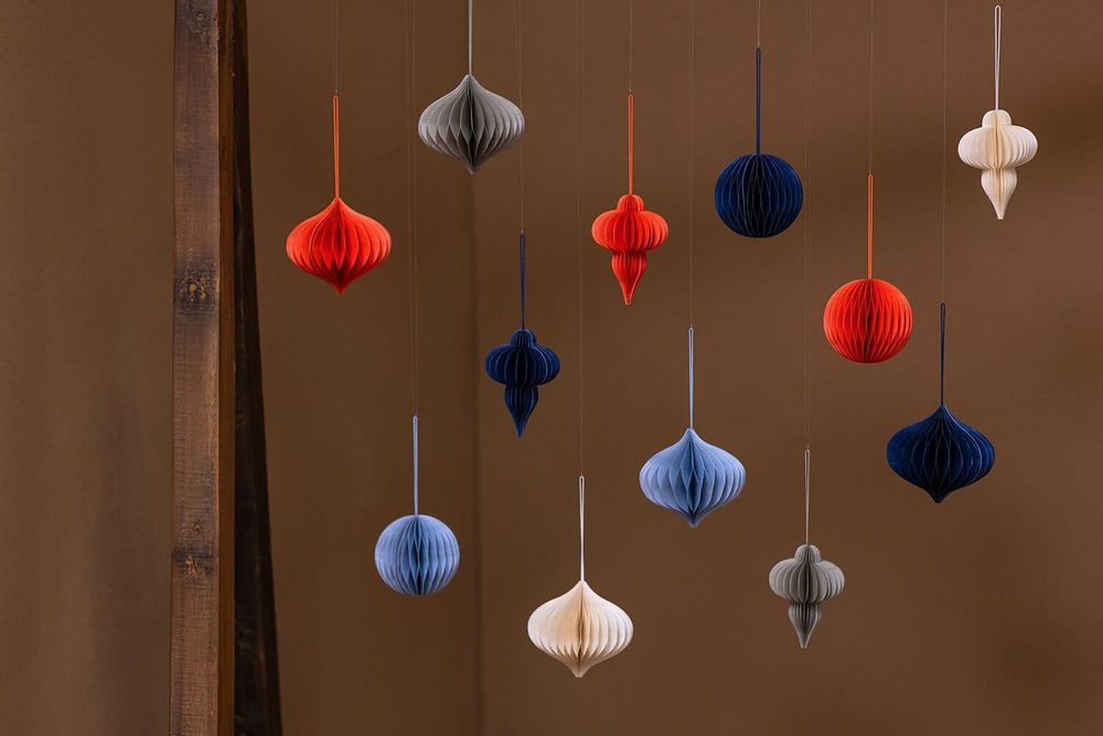 Decorative objects - Paper Pendant HUMMING, BALL & DROP - TRANQUILLO