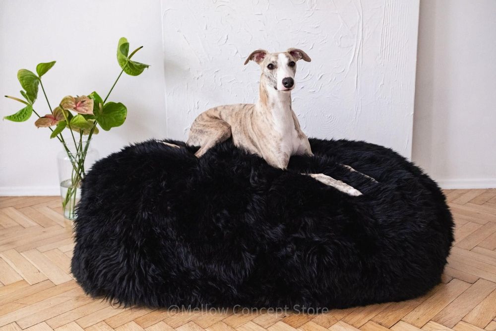 Lits - Lit Ovale pour Animal en Peau de Mouton Naturelle – Noir - MELLOW CONCEPT STORE