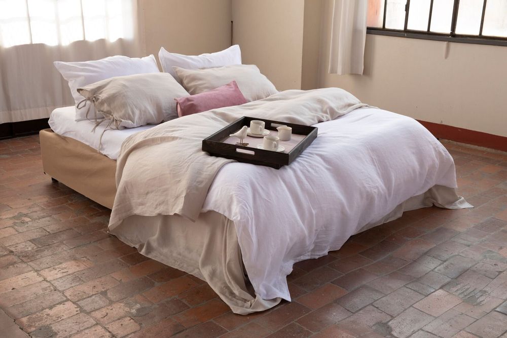Bed linens - TRIVIA SET - Pure washed linen flat sheet with 2 pillowcases - NORA V