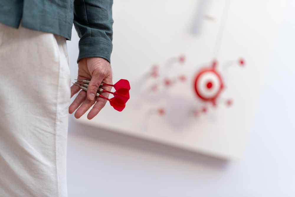 Design objects - “UNCATCHABLE” UTINAM Philippe LEBRU clock x second/second/ - UTINAM GRANDE HORLOGERIE