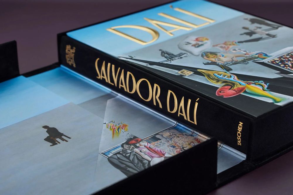 Objets design - Dalí. BABY SUMO - TASCHEN