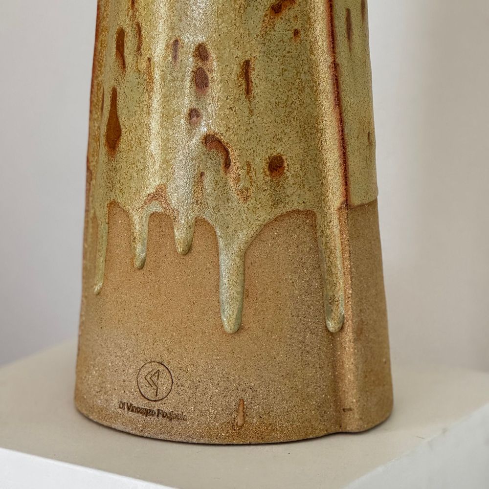 Ceramic - Conical sculpted table lamp - TERRACOTTA collection - DI VINCENZO POUJOULA