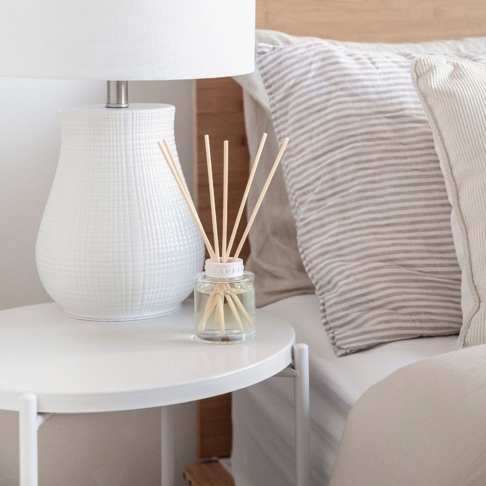 Scent diffusers - Naturals Scented Room Diffuser - THE AROMATHERAPY CO.