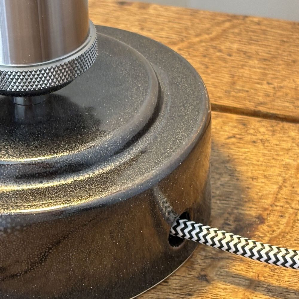 Objets de décoration - Lampe à poser en Grès avec Ampoule Love - LES POTERIES DE SWANE