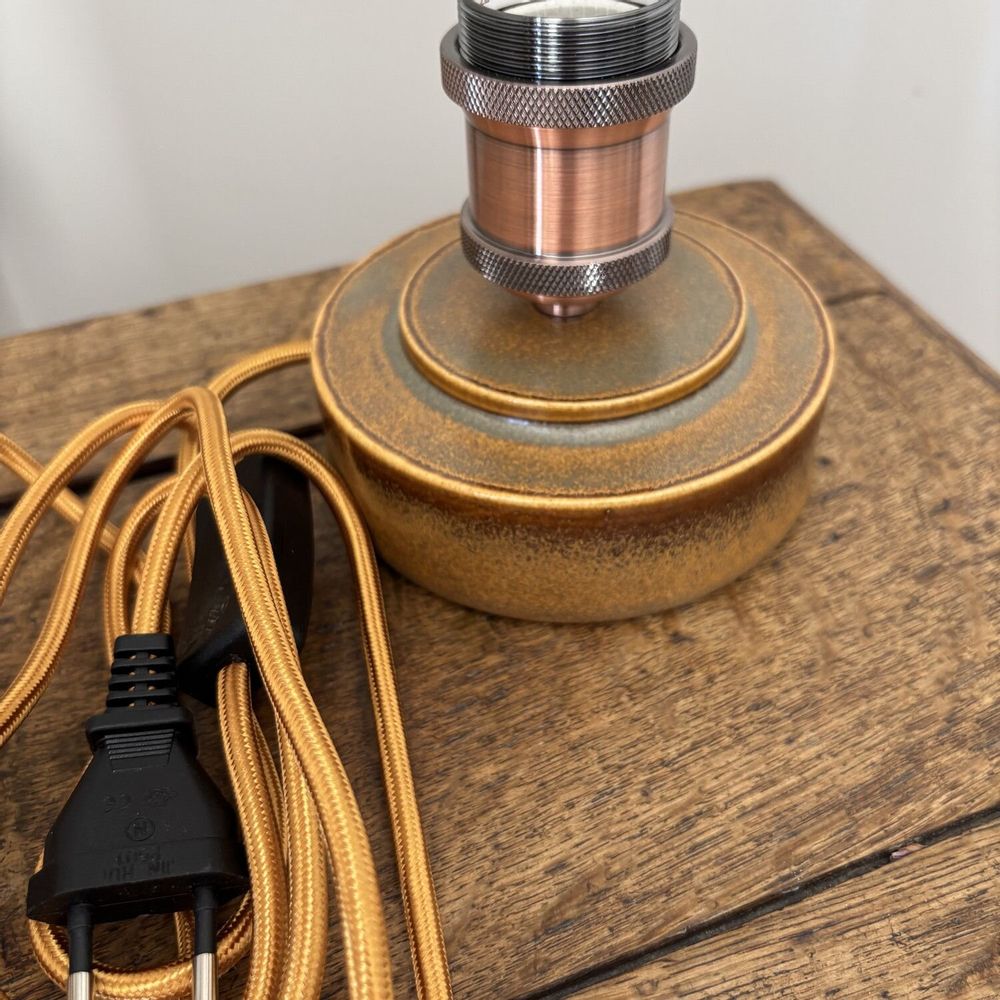 Objets de décoration - Lampe à poser en Grès avec Ampoule Love - LES POTERIES DE SWANE