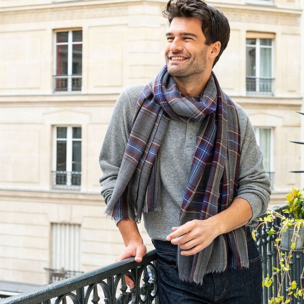 Foulards et écharpes - Écharpe à carreaux gris foncé pour homme - AV08 PARIS