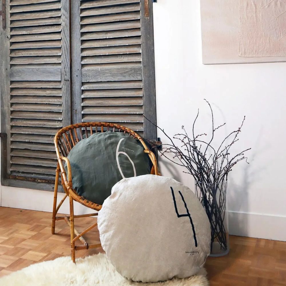 Coussins - Housse de coussin SHININGTYPO0 D63cm - BED AND PHILOSOPHY
