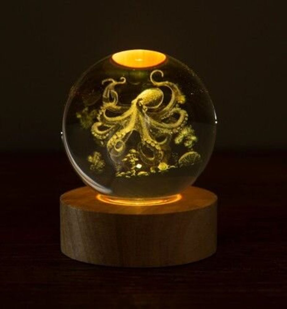 Cadeaux - Veilleuse verre gravée sur base en bois LED avec télécommande. - LIGHT ME UP