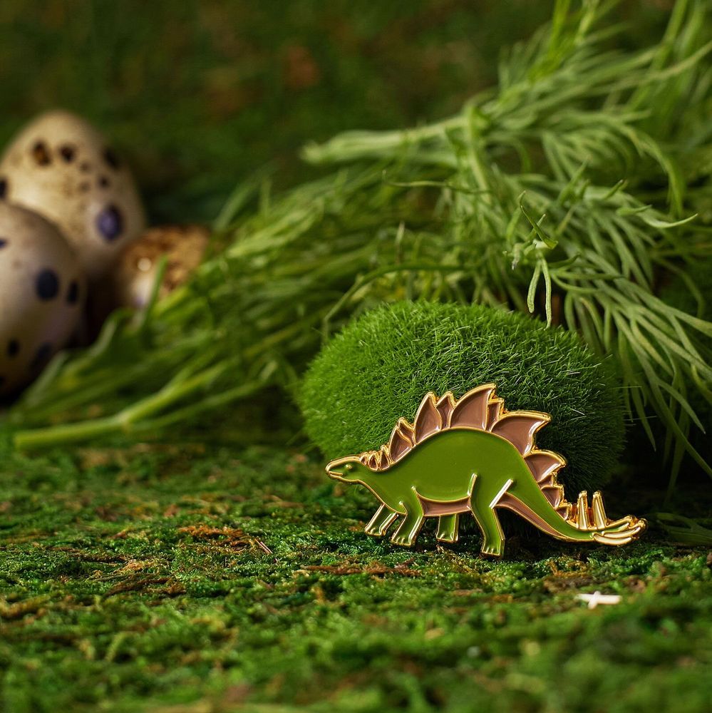 Brooches - Pin Stegosaurus - PINPINPIN.IT
