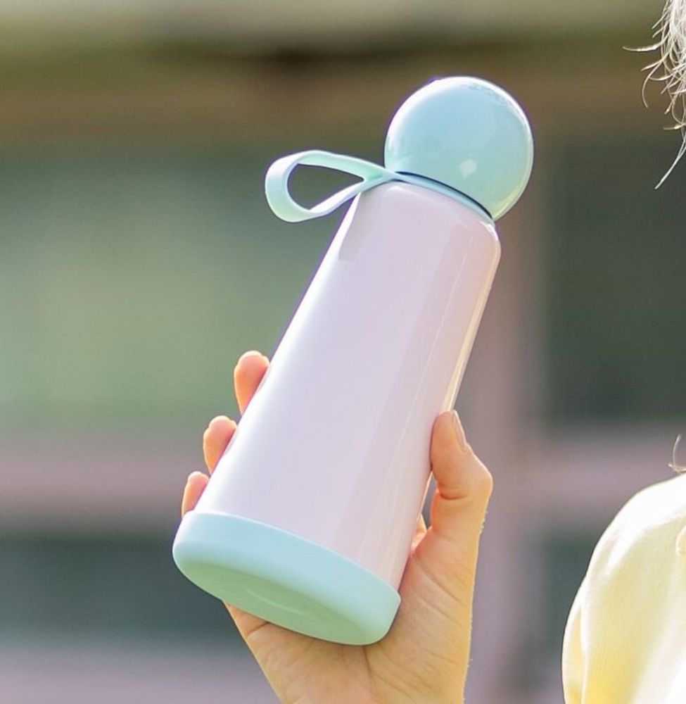 Cadeaux - Skittle Bottle 2.0 avec accessoires - LUND DESIGN HOUSE